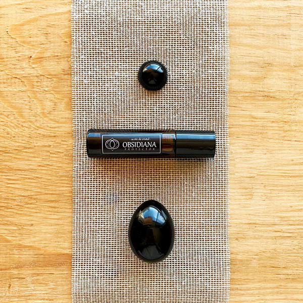 KIT Huevo yoni de Obsidiana, Ombliguera y Aceite rollOn de Obsidiana 1 KIT Huevo yoni de Obsidiana, Ombliguera y Aceite rollOn de Obsidiana